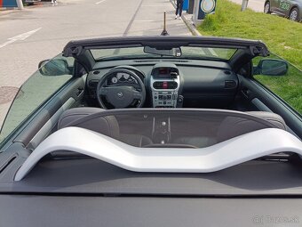 Predam Opel Tigra Twintop 1,8 Benzin kabriolet - 9