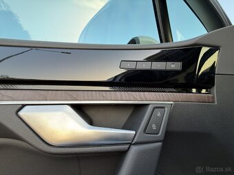 VW Touareg 3.0 TDI 4x4 DSG 2024, 26tis.km, IQ LED, DCC, ACC - 9