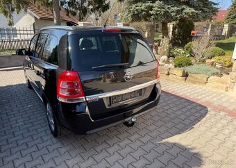 Opel Zafira 1,7 CDTi ,7 Míst nové rozvody nafta manuál 92 kw - 9