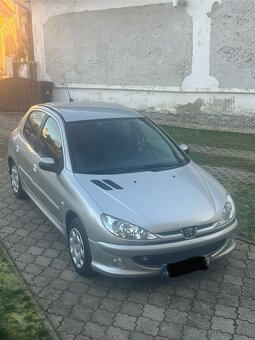 Peugeot 206. - 9
