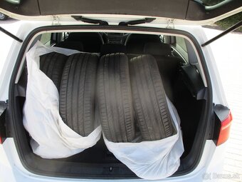 VW GOLF SPORTSVAN 1,2TSi 63kw 06/2016 bez koroze - 9