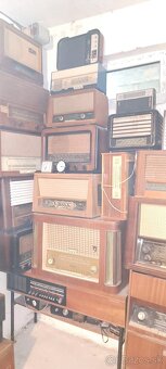 Staré rádio,gramofón, prehrávač - 9
