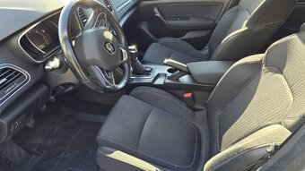 Renault Megane Grandtour 1,5dci 81kw - 9