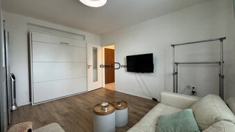 NA PRENÁJOM 1 izbový byt v centre mesta Nitra s GARÁŽOU - 9