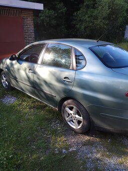 Seat cordoba1.2.47kw rok 2003 - 9