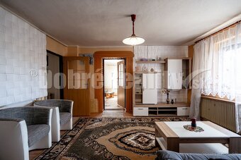 REZERVOVANÝ: Rodinný dom na rekonštrukciu, 147 m2, Beňuš, ok - 9