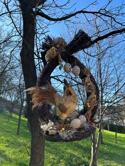Chalupárska dekorácia z brezového prútia s kohútikom - 9