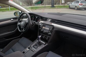 Volkswagen Passat Sedan B8 GTE - 9