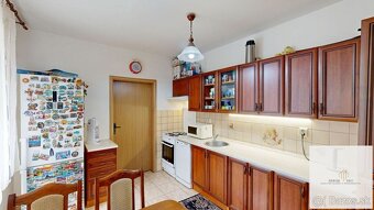 Veľký 3i byt na predaj - 9