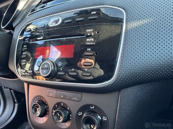 Fiat Grande Punto 1,4 77 EVO LPG - 9