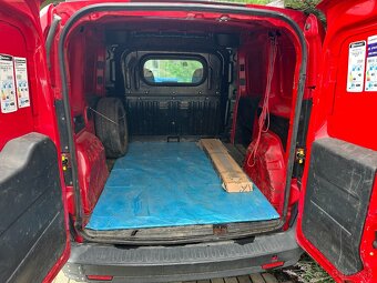 Predám Fiat Doblo 1,3 MultiJet - 9