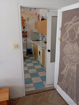 Nové Zámky - 1 izbový byt na predaj v centre mesta - 9