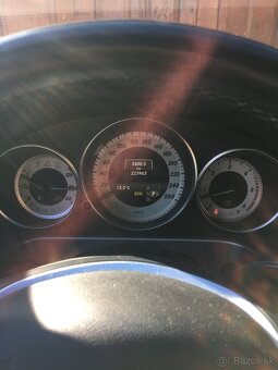 E350d 4matic combi - 9
