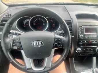 Prodám Kia Sorento 2.2CRDI 145kw 4x4 - 9
