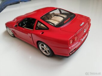 1:18 FERRARI 550 Maranello 1996 Bburago - 9