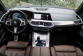 BMW X5 xDrive45e - 9