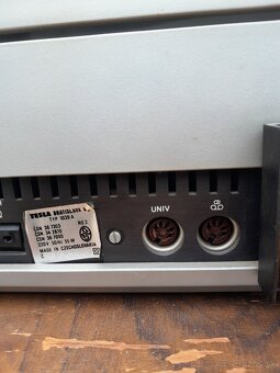 Predám gramoradio Dominant 1093 A - 9