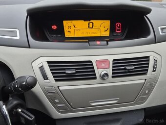 Citroën C4 Picasso - 9