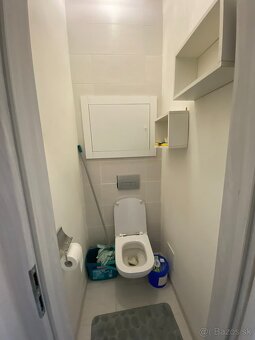 Praktická garsónka v centre na prenájom - 9