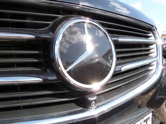 Mercedes-Benz V trieda V250 d lang Exclusive 4MATIC A/T - 9