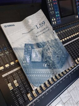 Yamaha LS9/32 - 9