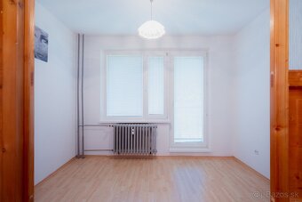 Prakticky riešená garsónka na Banisku v Dolnom Kubíne - 9