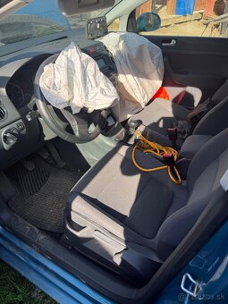 Volkswagen golf plus - 9