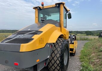 Volvo SD115 - 9