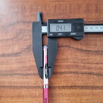 Predám nové digitálne posuvné merado - šublera do 300mm - 9