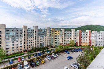 Žiadaný dvojgeneračný 4-izbový byt s výhľadom na les – Viede - 9