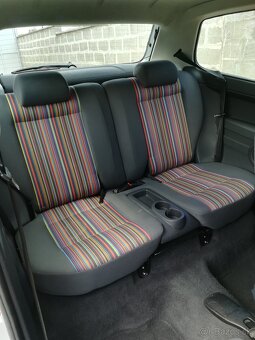 Volkswagen Fox - 9