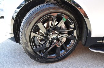 Land Rover Discovery 3.0D 250PS MHEV S AWD SK auto v záruke - 9