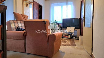 Na prenájom poschodová budova, Zlaté Moravce, časť Ďatelinis - 9
