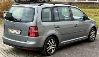 VOLKSWAGEN TOURAN 1.9 TDI 77KW BEZ DPF 2010 7 MIEST - 9