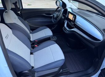 FIAT 500e 87kW, biely interiér - 9