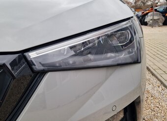 ŠKODA SCALA 1.6 TDI MONTE CARLO DSG - 9