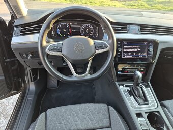 Volkswagen Passat Variant 2023 2,0 TDi DSG - 9