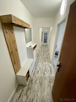 S L A T I N S K Á | 2 izbový byt s pivničnou kobkou, 53 m² | - 9