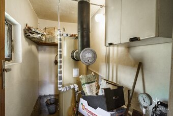 Ponúkame Vám exkluzívne na predaj rekreačnú chatu v časti Lá - 9