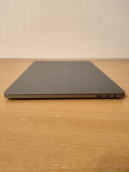 MacBook Pro 13 2019 | i5 • 8GB • 256GB SSD - 9