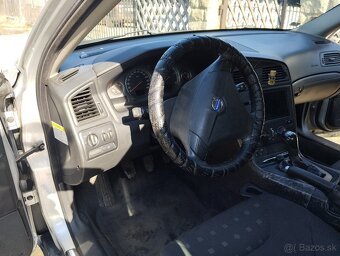 VOLVO S60 2,4D 2001 5-st. manuál - 9