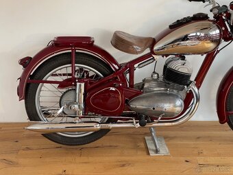 Jawa Pérák 350 - 9