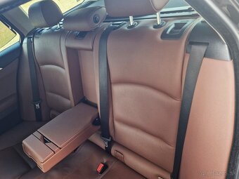 BMW Rad 5 Touring 530d xDrive 190KW AT8 4x4 SR 1majitel Serv - 9