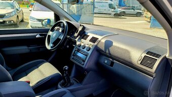 Volkswagen Touran 2.0 TDI-103 kw kod motora BMM - 9