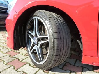 Mercedes-Benz A trieda 250 AMG paket + Automat / F1 - 9