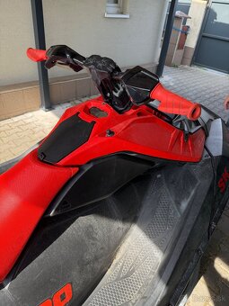 Sea Doo Spark 3up 900, rv. 2021, 130 HP, najeto 14 mth +vlek - 9