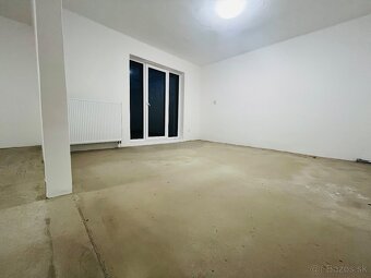 NA PREDAJ Zrekonštruovaný holodom Harmónia-MODRA - 9