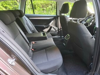 Škoda Octavia Combi 1.6 TDI 81 kw,110k,navigácia alu disky - 9