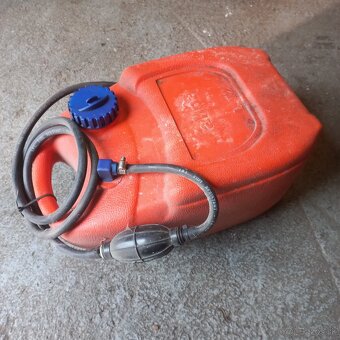 Lodny benzinovy motor 2Takt suzuki DT4,kratka noha - 9