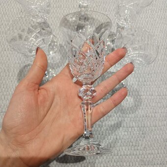 Bohemia Crystal sada brúsených pohárov na víno - 6ks - 9